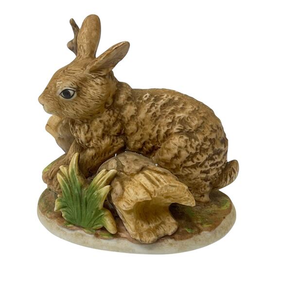 Homco #1411 Bunny on a Log Figurine - Picture 1 of 7